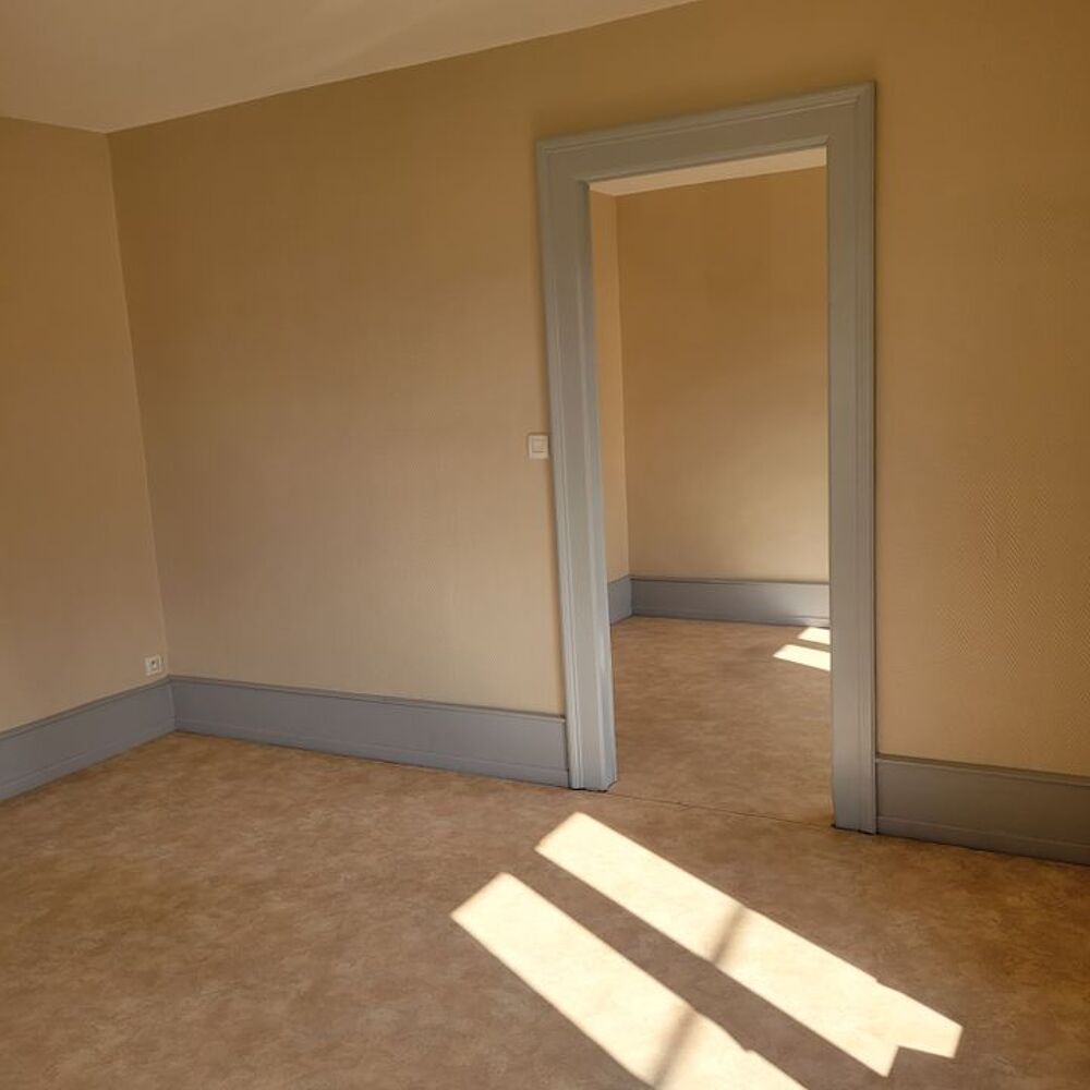 Location Appartement Appartement de 80m2 à louer sur Fêche-l'Église Feche l eglise