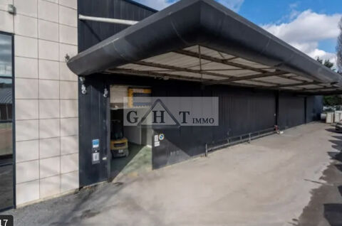   Entrepôt & bureaux 2596 m2 