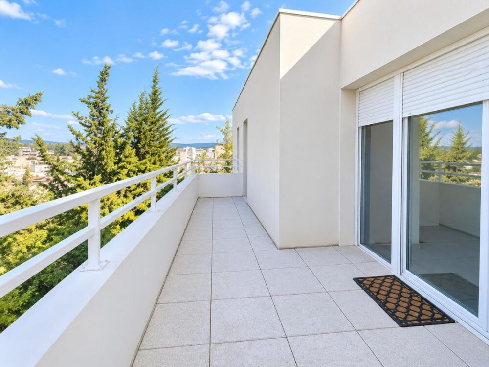 Location Appartement T3 avec parking et terrasse à MONTPELLIER Montpellier