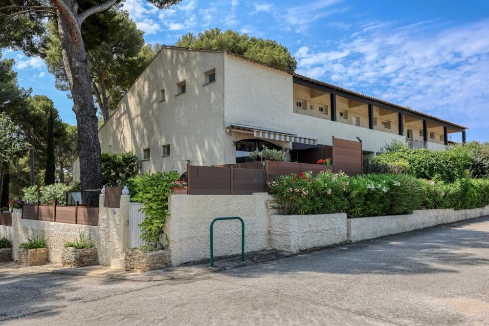 Appartement 1 pièce 19 m² · à Saint Cyr sur Mer · 19 m² · 147 000 €