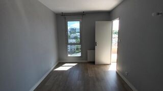  Appartement à louer 2 pièces 32 m² Rodez