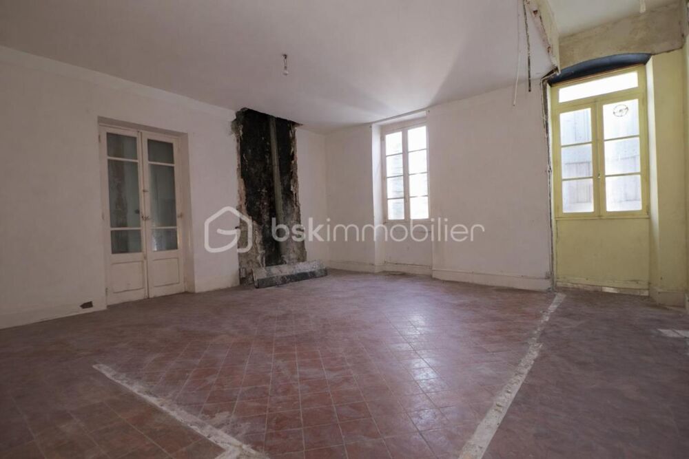 Appartement 80 m² à rénover  Centre-ville de Bédarieux