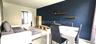  Appartement à louer 3 pièces 55 m²