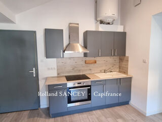  Immeuble à vendre 15 + pièces 350 m²