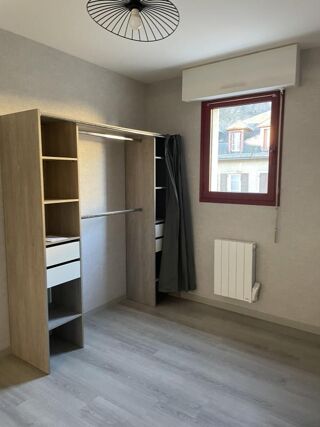  Appartement à louer 2 pièces 38 m²