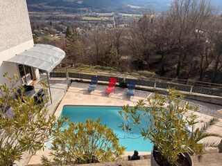  Maison à vendre 9 pièces 224 m²
