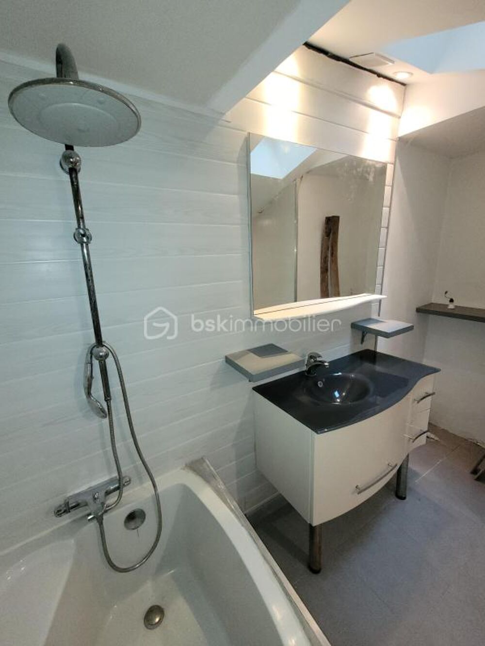 Appartement F4, en très bon état