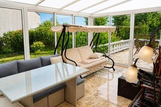  Maison à vendre 12 pièces 240 m²