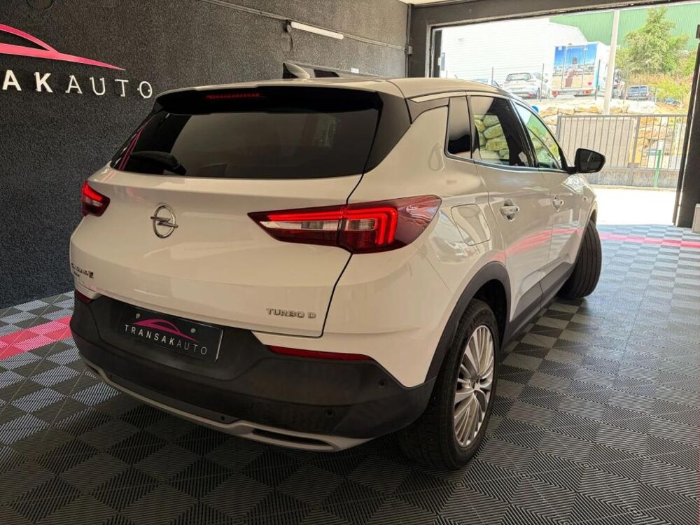 Grandland x 1.6 D 120 ch BVA6 Innovation 2018 occasion 34500 B&eacute;ziers