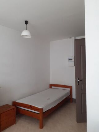  Appartement à louer 1 pièce 21 m²