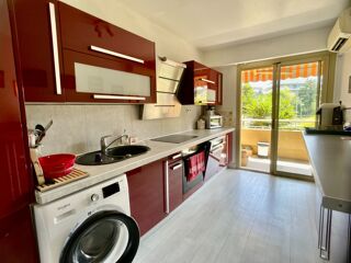  Appartement � vendre 3 pi�ces 77 m�