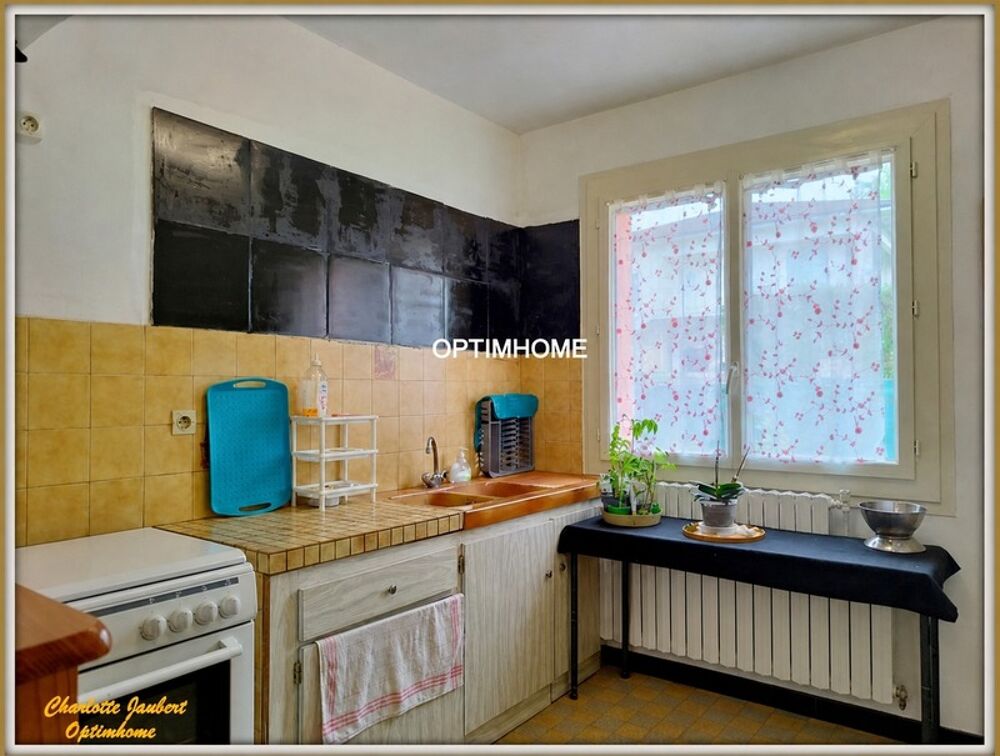 Vente Maison Maison à vendre 4 pièces CHALAIS (16) Chalais