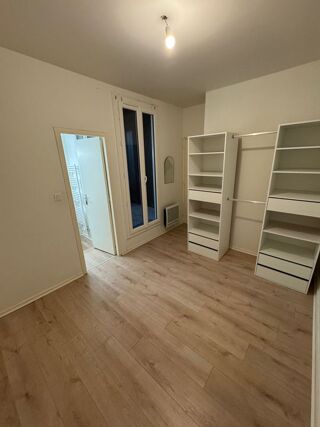  Appartement à louer 3 pièces 60 m²