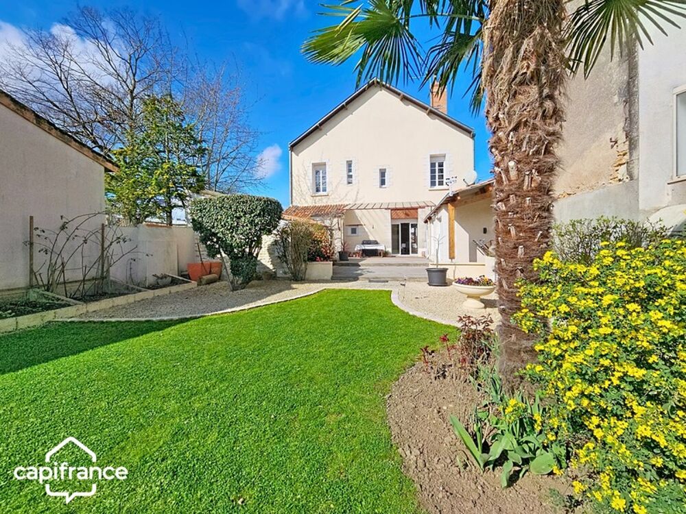 Maison 243 m² - Excellent état  6 chambres  jardin, terrasse, garage  Thouars centre (79100)