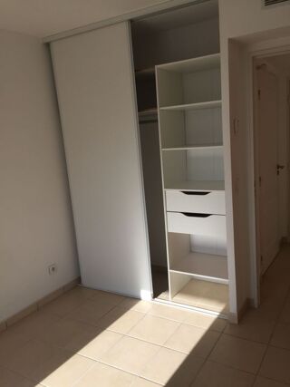  Appartement à louer 2 pièces 40 m²
