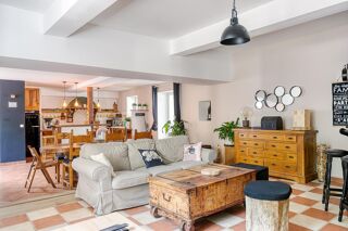  Villa � vendre 7 pi�ces 210 m�