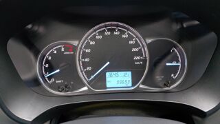 Yaris 1.4 D-4D 90 Business 2017 occasion 05000 Gap