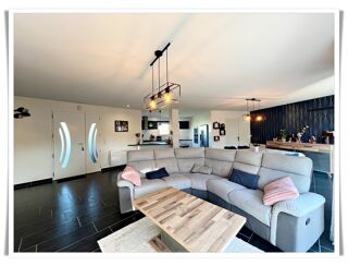  Maison à vendre 8 pièces 205 m²