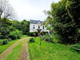  Maison � vendre 12 pi�ces 320 m�