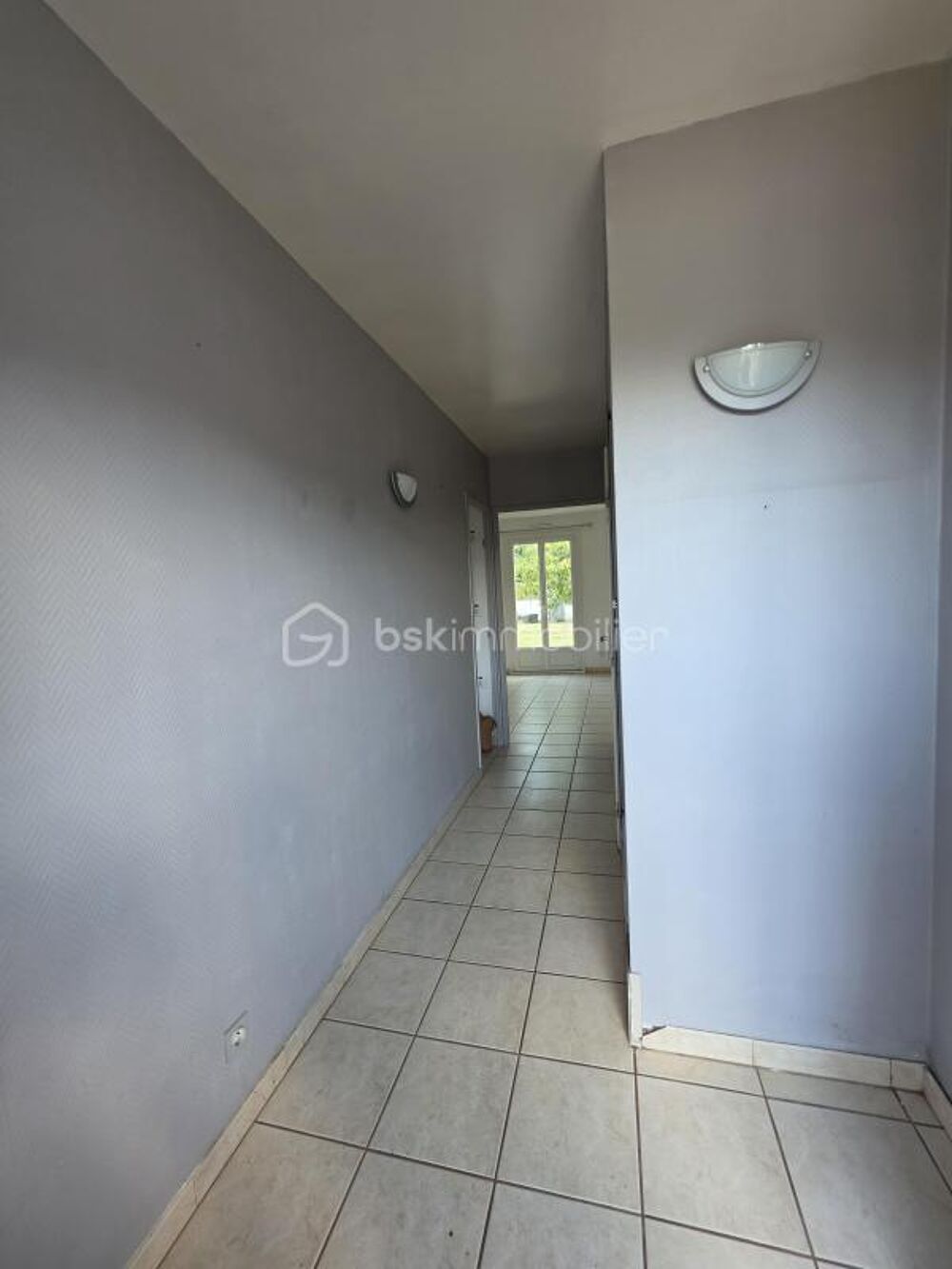 Vente Maison Maison individuelle à vendre – Beau potentiel avec grand jardin sans vis-à-vis Mogneville