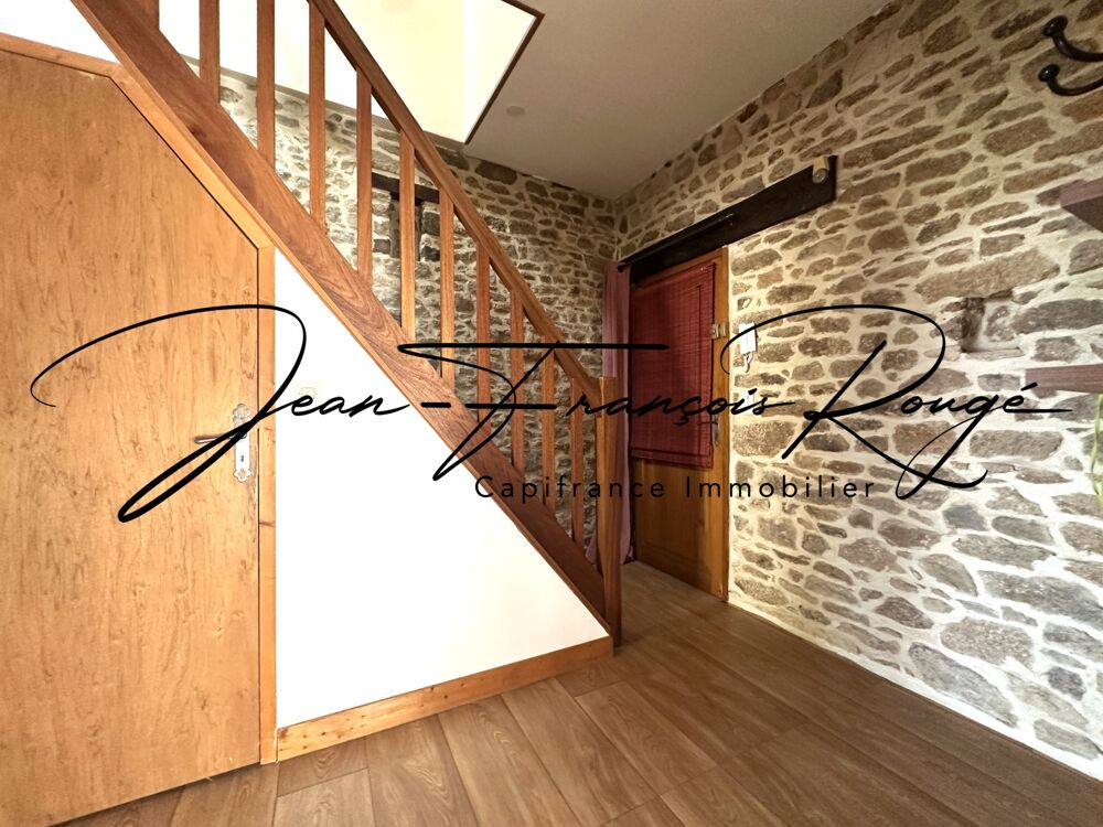 Vente Appartement Face à l'église Saint-Pierre, appartement T3 de 72 m², dans une petite copropriété !!! Coutances