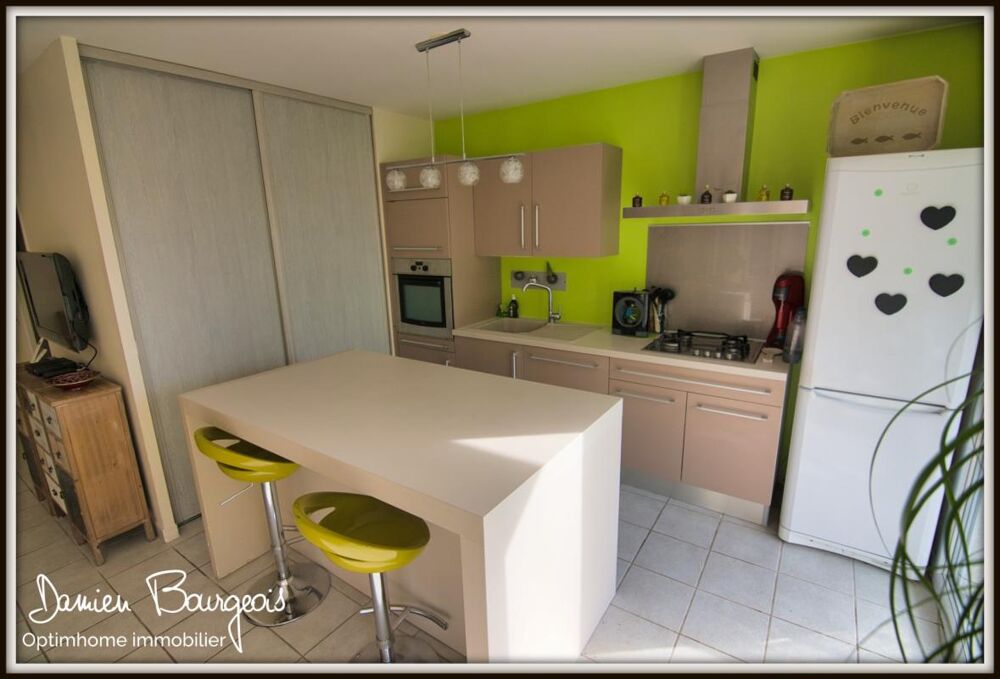 Location Appartement Appartement T3 de 51 m2 loué meublé avec terrasse garage et cave Versonnex