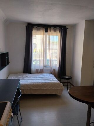  Appartement à louer 1 pièce 25 m²