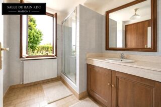  Maison � vendre 8 pi�ces 213 m�