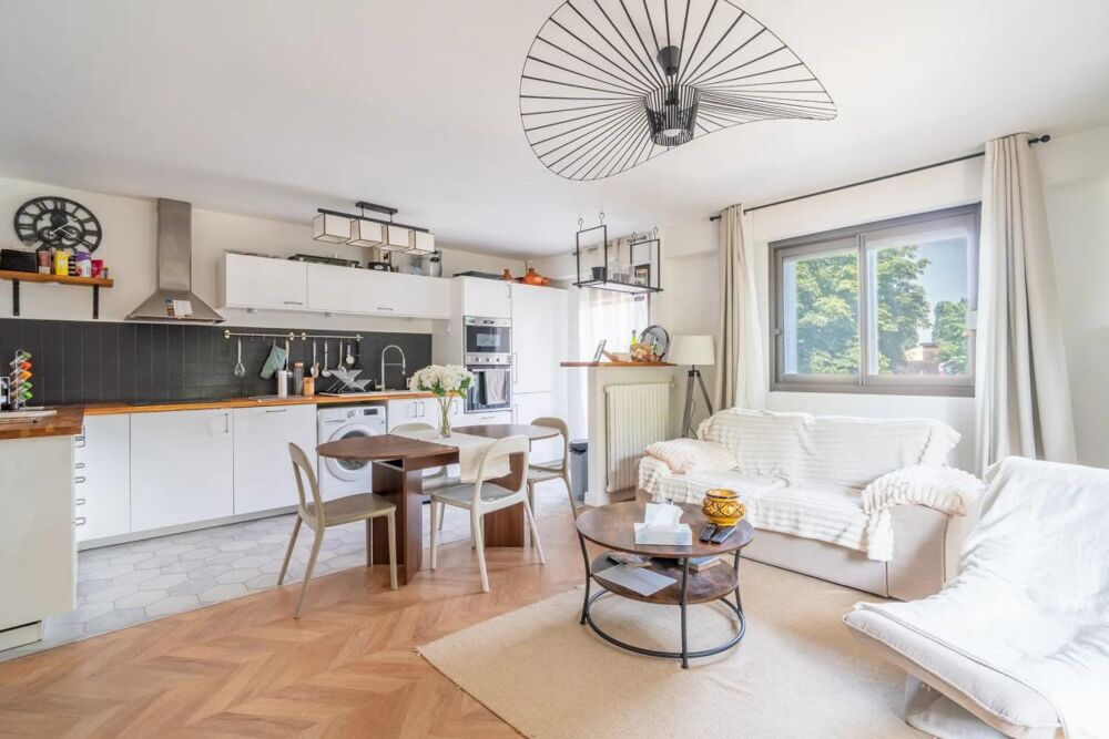 Vente Appartement Appartement 3 pièces entièrement rénové avec balcon 62,95 m² Pantin
