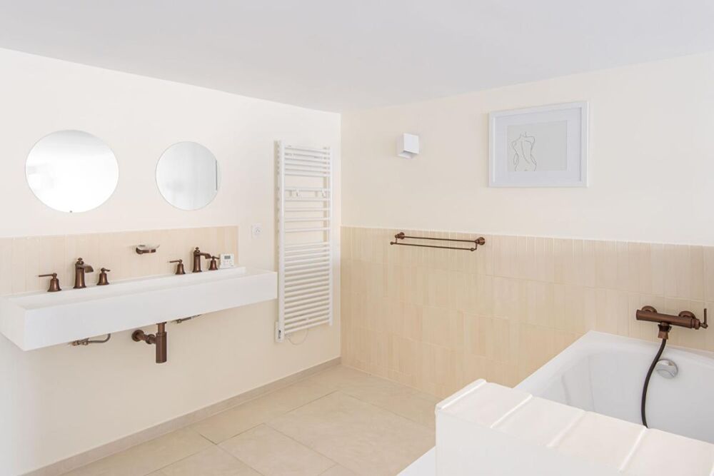 à vendre  Villa Uzès (30700)