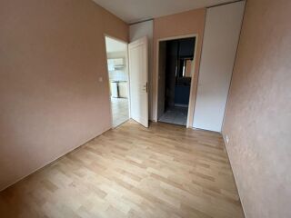  Appartement à louer 2 pièces 30 m²