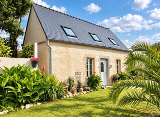 Vente Maison PENTY BRETON – NON MITOYEN – POULDREUZIC CENTRE – JARDIN CLOS – CLOS COUVERT DEJA RENOVE – TRAVAUX INTERIEUR A REALISER – 2 NIVE Pouldreuzic