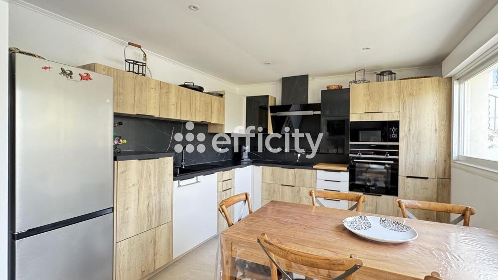  vendre  Maison La Londe-les-Maures (83250)