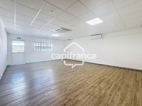 &Agrave; LOUER – BUREAUX 56 m&sup2; – LE VILLAGE DE JARRY – BAIE-MAHAULT 1174 97122 Baie mahault
