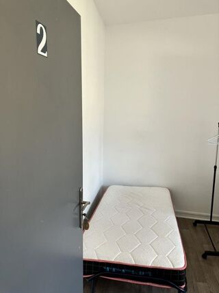  Appartement à louer 1 pièce 15 m²