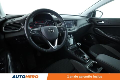 Grandland x 1.2 Turbo Elegance Business 130 ch 2021 occasion 92130 Issy-les-Moulineaux