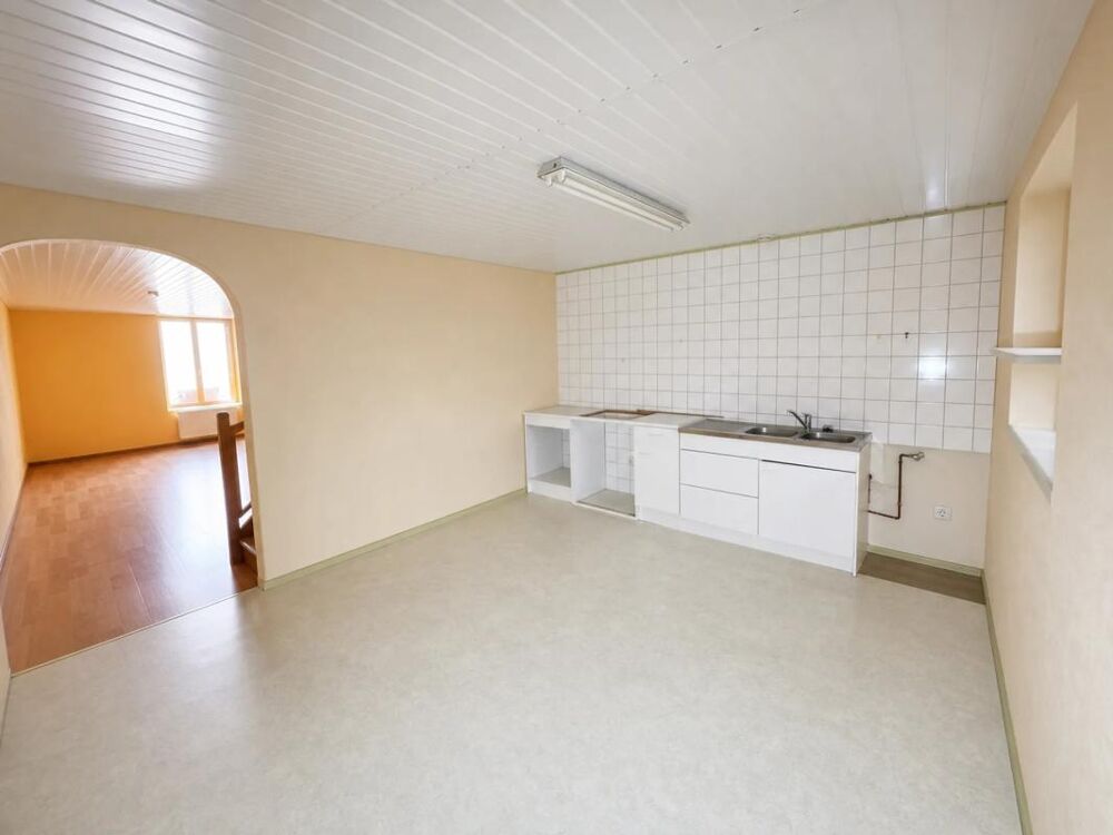 Immeuble de 7 pièces de 179 m² à Bourbonne-les-Bains