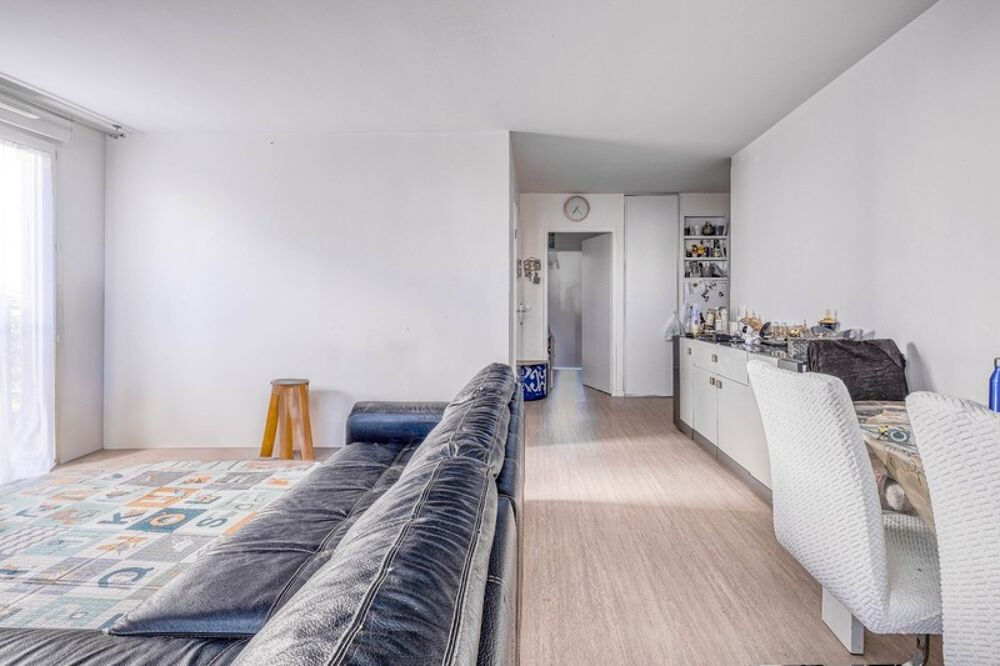 Christophe Michaudelle Capifrance, EXCLUSIVITÉ, vous propose à MEAUX, appartement récent (2018) 3 pièces 69 m² avec sa terrasse