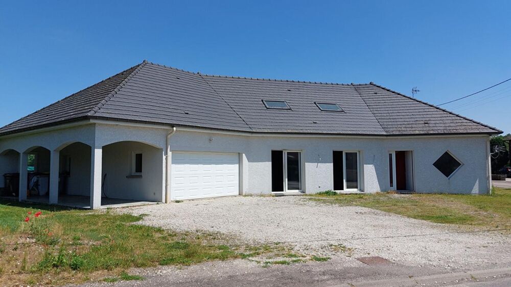 Vente Maison Maison Saint Loup sur Semouse 6 pièce(s) 214 m2 plain pied jardin Magnoncourt