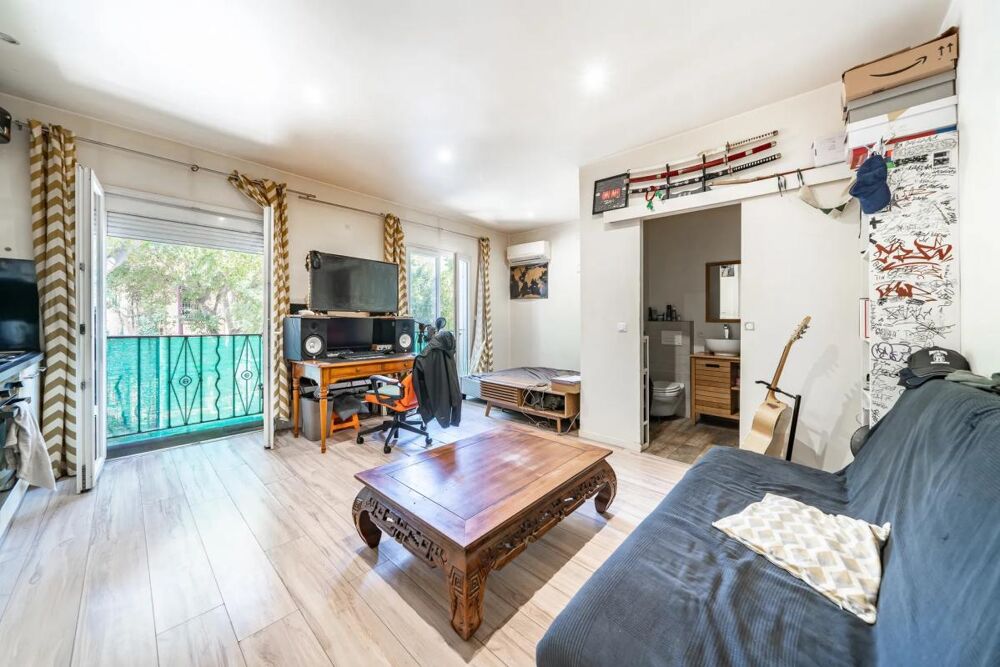 83600 - FREJUS - CENTRE-VILLE - 1 PIÈCE - 1 CHAMBRE - 26.0 M² - IDEAL INVESTISSEUR OU PIED À TERRE