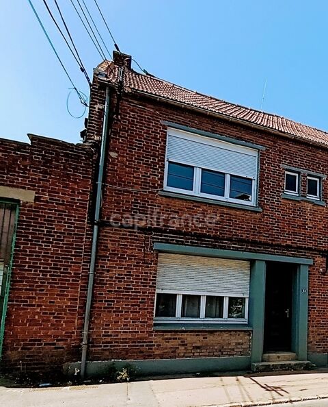   ? Maison de ville avec cour � Courri�res Maison - 4 pi�ce(s) - 77 m�