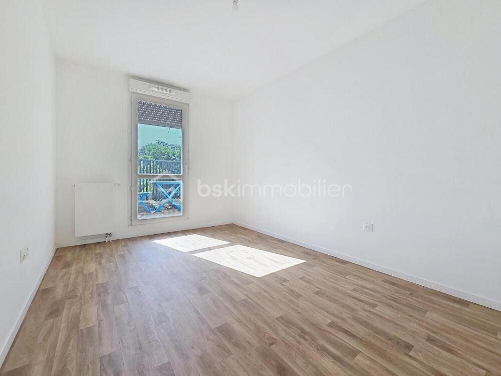Vente Appartement F2 récent de 2021,au 5ème et dernier étage, ace terrasse exposition Ouest Gagny