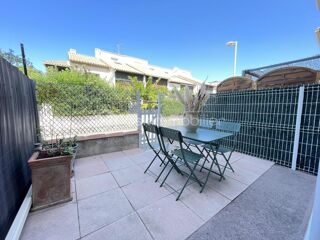Vente Appartement Studio cabine rénové et meublé avec loggia, terrasse et parking – Le Grau-du-Roi, secteur Boucanet Le grau du roi