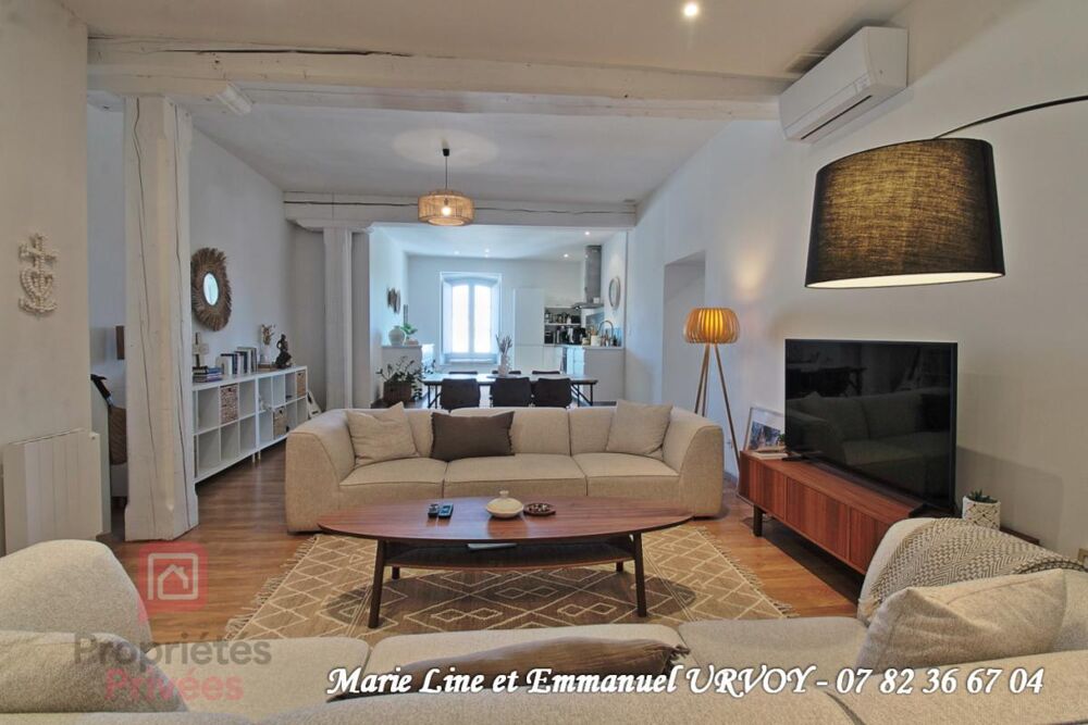 Appartement T3 bis de 109 m² dans bel immeuble avec ascenseur et place de parking sécurisée