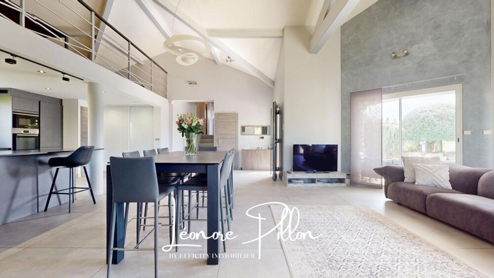 � vendre  Villa Chassieu (69680)