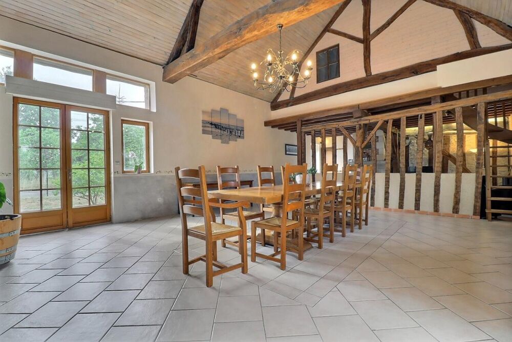 Longère rénovée, 4 chambres, proche centre