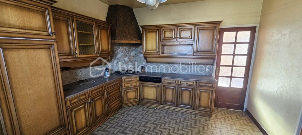Maison 7 pièces 143 m²