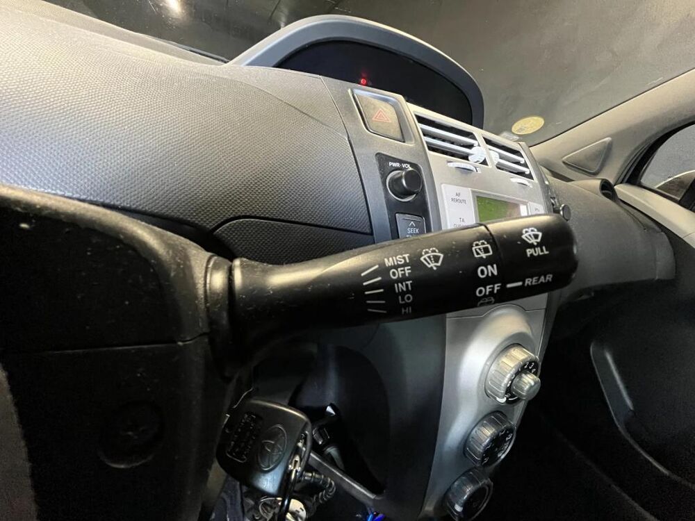 Yaris Base 2006 occasion 87280 Limoges