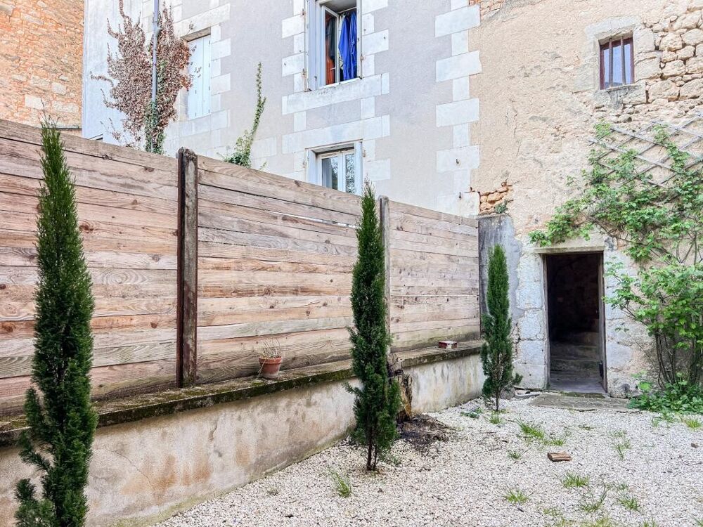 Vente Maison Plein centre-ville de Poitiers demeure de charme avec jardin Poitiers