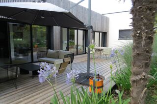  Maison à vendre 8 pièces 223 m²